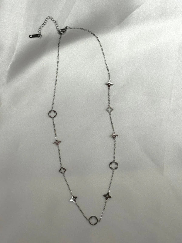 Luna Necklace